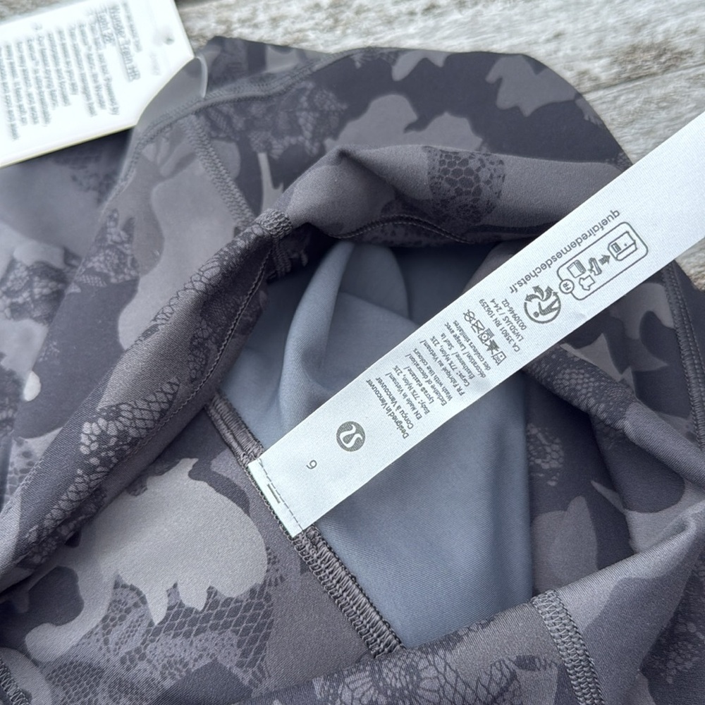 Lululemon Wunder Train High-Rise Tight 28" Heritage Lace Black‎ size 6 NWT - Picture 5 of 7